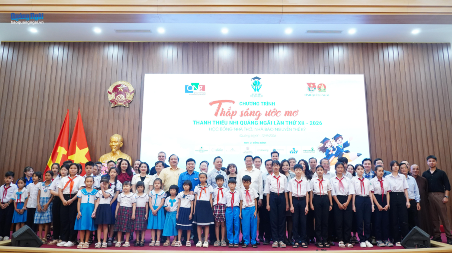 Quảng Ngãi: Thắp sáng những ước mơ từ yêu thương và sẻ chia